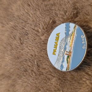 💥FALL SALE💥 VINTAGE Panama Souvenir Pin